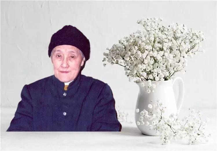 思念天堂的母亲